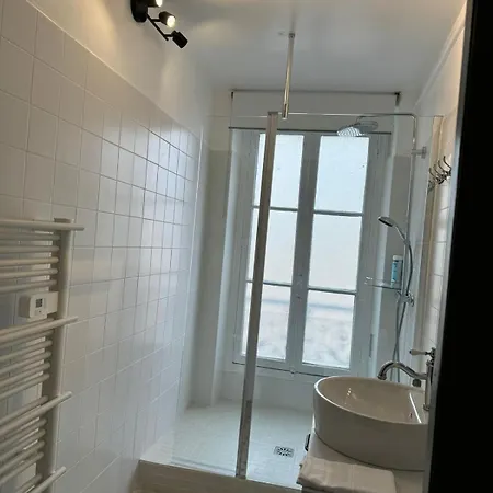 Maison Charme Centre * باريس