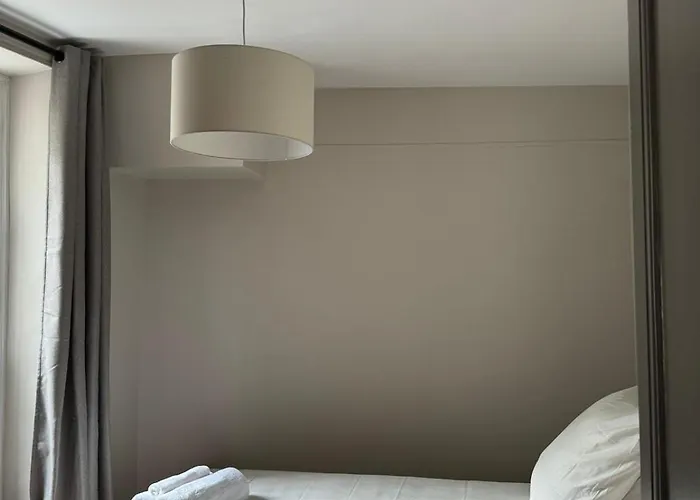 Maison Charme Centre Apartment *